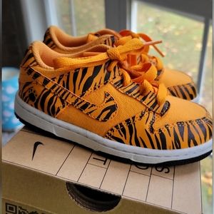 Nike Toddler Dunk Low | MAKE AN OFFER!